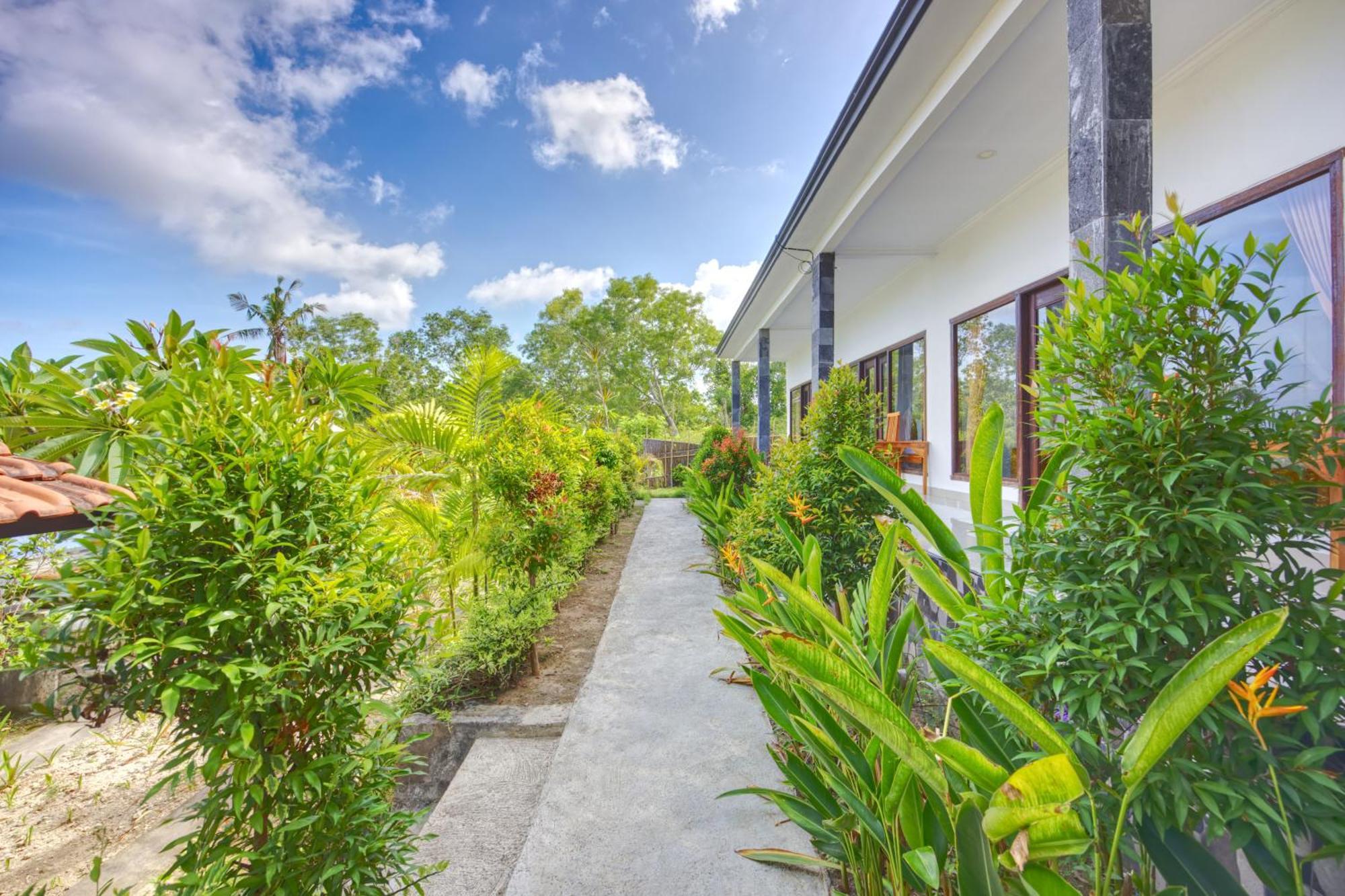 Le Green Village Toyapakeh Exterior photo